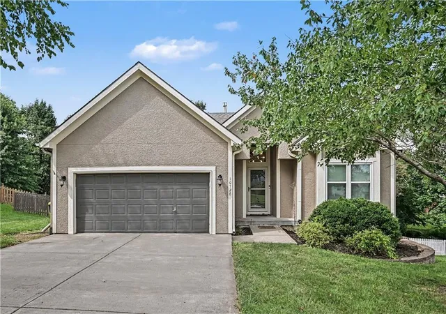 Photo 1 of Single family home for sale at 10726 N Tennessee Ave, Kansas City, MO 64157 | MLS# 2638607 | Listing updated on 2026-09-04