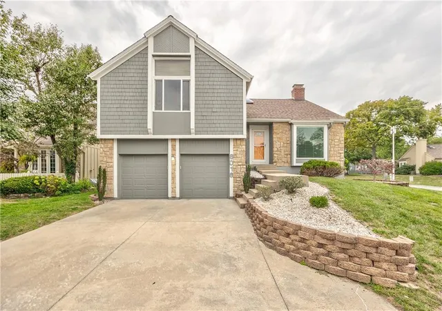 Photo 1 of Sale Pending at 8016 Monrovia St, Lenexa, KS 66215 | MLS# 2638619 | Listing updated on 2026-09-30