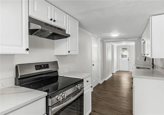 5th image of 3820 N Brighton Ave, Kansas City, MO 64117 | MLS# 2638628