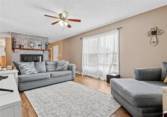 Photo 5 of Sale Pending at 612 Crispin St, Richmond, MO 64085 | MLS# 2638640 | Listing updated on 2026-08-31