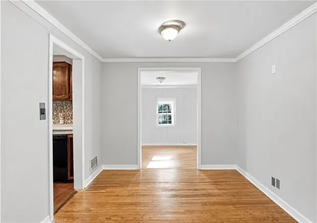 3rd image of 7217 Brooklyn Ave, Kansas City, MO 64132 | MLS# 2638647