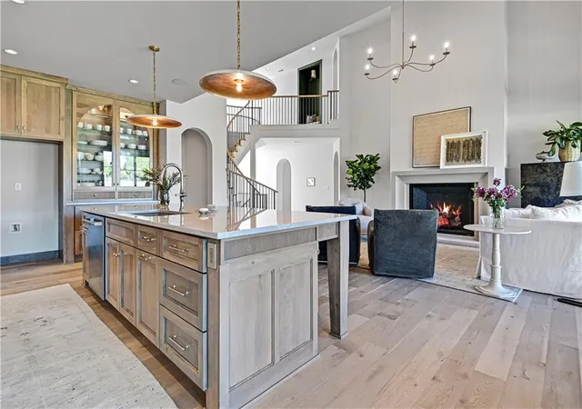 Photo 3 of Single family home for sale at 11704 W 181st Street, Overland Park, KS 66013 | MLS# 2638654 | Listing updated on 2026-10-22