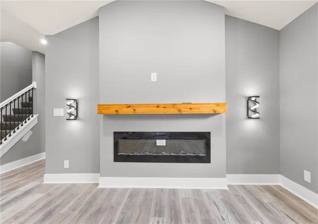Photo 3 of Sale Pending at 15905 W 289th St, Paola, KS 66071 | MLS# 2638656 | Listing updated on 2026-08-31