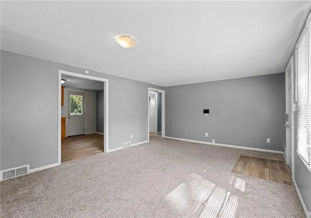 Photo 3 of Sale Pending at 607 Sw 8th Street, Blue Springs, MO 64015 | MLS# 2638666 | Listing updated on 2026-09-07