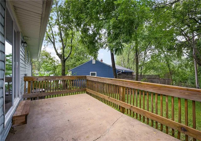 3rd image of 11407 Delmar Ave, Kansas City, MO 64134 | MLS# 2638670