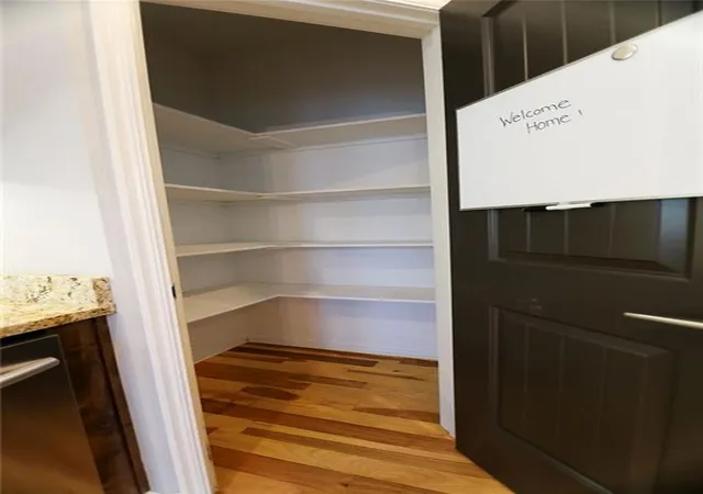 Photo 4 of Single family home for sale at 3725 N 154Th St, Basehor, KS 66007 | MLS# 2638684 | Listing updated on 2026-08-28