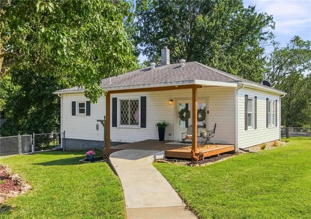 Photo 1 of Single family home for sale at 3355 N 115th St, Kansas City, KS 66109 | MLS# 2638710 | Listing updated on 2026-08-28