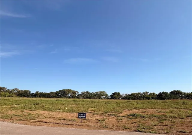 Photo 1 of Land for sale at 1080 Creekside Ranch Dr, Raymore, MO 64083 | MLS# 2638717 | Listing updated on 2026-08-26