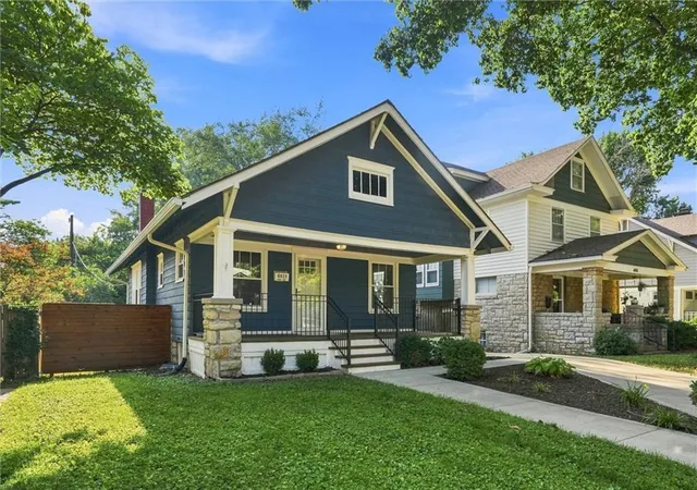 Photo 3 of Single family home for sale at 4451 Pennsylvania Ave, Kansas City, MO 64111 | MLS# 2638725 | Listing updated on 2026-09-13