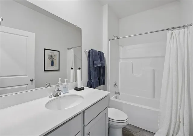 3rd image of 21070 W 217Th St, Spring Hill, KS 66083 | MLS# 2638726