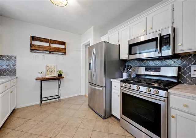 3rd image of 5319 Woodson St, Mission, KS 66202 | MLS# 2638728