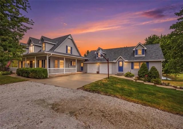Photo 3 of Single family home for sale at 3930 W 223 St, Bucyrus, KS 66013 | MLS# 2638761 | Listing updated on 2026-10-06