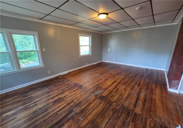 Photo 2 of Single family home for sale at 2425 S 15th St, St Joseph, MO 64503 | MLS# 2638762 | Listing updated on 2026-08-28