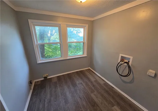Photo 5 of Single family home for sale at 2425 S 15Th St, St Joseph, MO 64503 | MLS# 2638762 | Listing updated on 2026-08-28