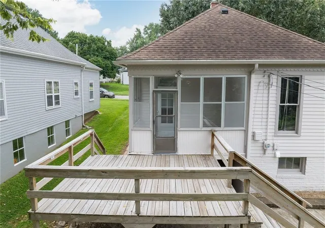 5th image of 2711 Mitchell Ave, St Joseph, MO 64507 | MLS# 2638795