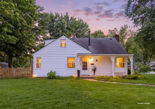 Photo 3 of Single family home for sale at 1001 Little Ave, Grandview, MO 64030 | MLS# 2638816 | Listing updated on 2026-09-15