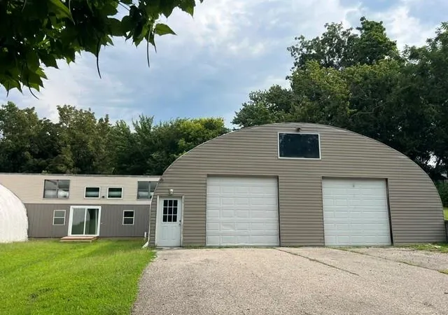 Photo 1 of Single family home for sale at 2910 Karnes Rd, St Joseph, MO 64506 | MLS# 2638819 | Listing updated on 2026-08-31