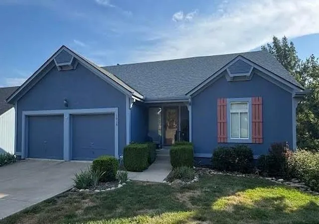 Photo 2 of Single family home for sale at 1616 N Hunter Dr, Olathe, KS 66051 | MLS# 2638831 | Listing updated on 2026-09-21