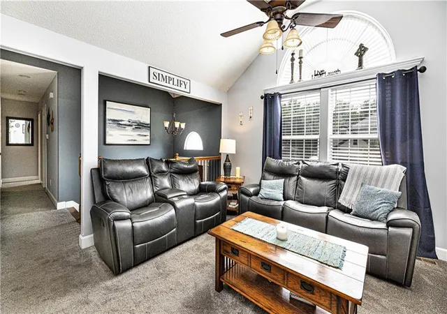 Photo 3 of Sale Pending at 1508 Nw Pond Ave, Grain Valley, MO 64029 | MLS# 2638838 | Listing updated on 2026-09-01