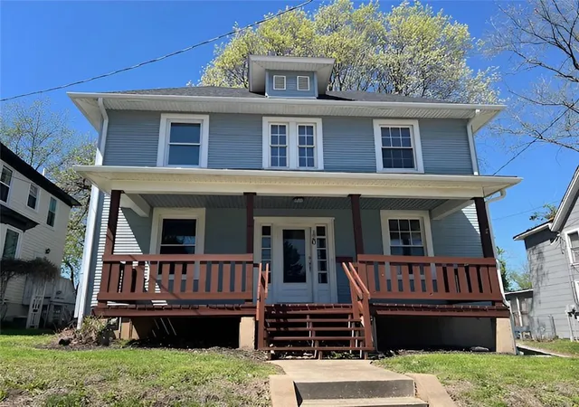 Photo 1 of Single family home for sale at 120 N 17th St, Lexington, MO 64067 | MLS# 2638845 | Listing updated on 2026-09-01