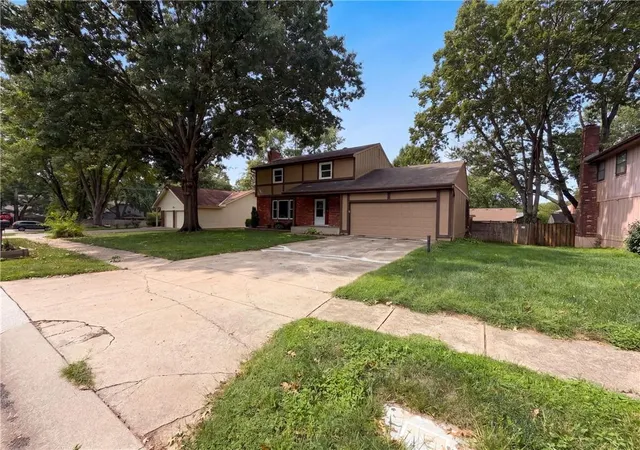 36th image of 14224 S Raintree Dr, Olathe, KS 66062 | MLS# 2638864