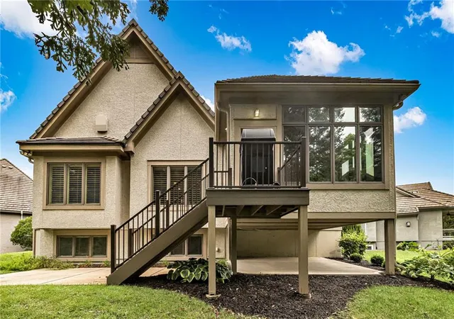 Photo 2 of Single family home for sale at 5303 W 124 Ct, Overland Park, KS 66209 | MLS# 2638869 | Listing updated on 2026-09-15