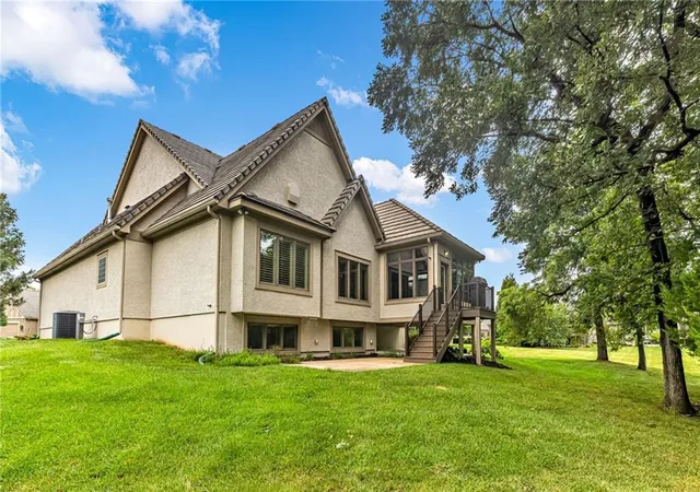 Photo 3 of Single family home for sale at 5303 W 124 Ct, Overland Park, KS 66209 | MLS# 2638869 | Listing updated on 2026-09-15