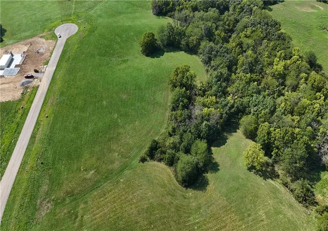 Photo 1 of Land for sale at 2920 Onyx St, Smithville, MO 64089 | MLS# 2638882 | Listing updated on 2026-08-27