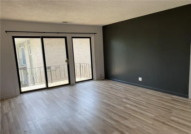 Photo 2 of Condo for sale at 2811 Pembroke Ln #C-25, St Joseph, MO 64506 | MLS# 2638887 | Listing updated on 2026-09-01