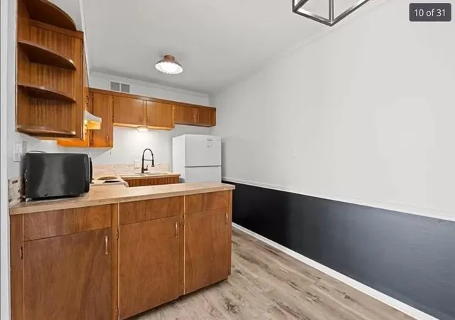 Listing Photo 4 - Condo for sale in building located at 2807 Pembroke Ln, St Joseph, MO 64506 - Unit #A-22