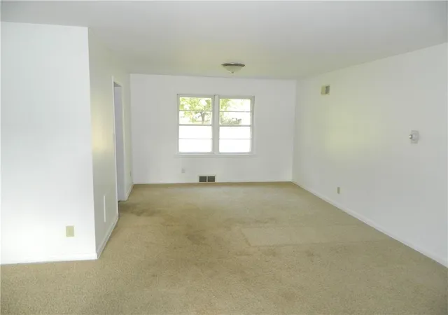 2nd image of 2105 Haskell Ave, Lawrence, KS 66046 | MLS# 2638894