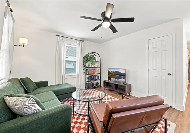 Photo 4 of Single family home for sale at 4826 E 6Th St, Kansas City, MO 64124 | MLS# 2638904 | Listing updated on 2026-09-04