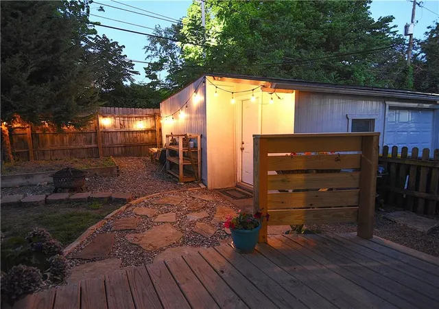 Photo 25 of Single family home for sale at 3911 Central St, Kansas City, MO 64111 | MLS# 2638918 | Listing updated on 2026-09-22
