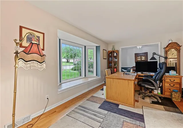 Photo 4 of Single family home for sale at 9147 Westbrooke Dr, Overland Park, KS 66214 | MLS# 2638923 | Listing updated on 2026-10-08