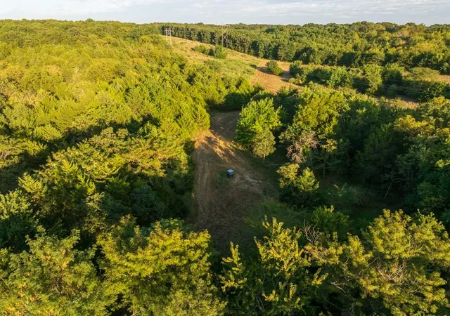5th image of 11615 32 Hwy, Stockton, MO 65785 | MLS# 2638953