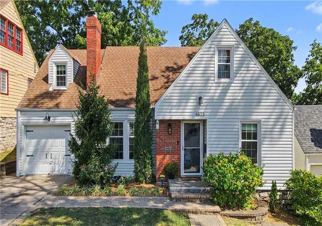 Photo 1 of Single family home for sale at 4823 Terrace St, Kansas City, MO 64112 | MLS# 2638964 | Listing updated on 2026-09-05