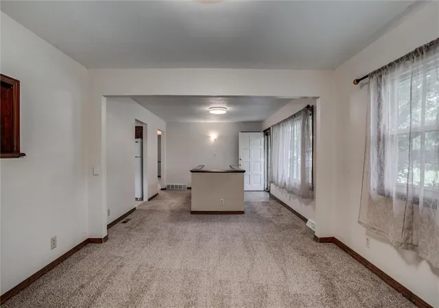 Photo 3 of Single family home for sale at 1203 Western St, Leavenworth, KS 66048 | MLS# 2638966 | Listing updated on 2026-10-22