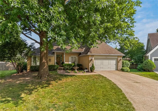Photo 65 of Sale Pending at 11733 Woodward St, Overland Park, KS 66210 | MLS# 2638976 | Listing updated on 2026-08-30