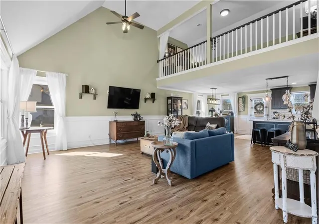 Photo 3 of Single family home for sale at 715 S 4th St, Atchison, KS 66002 | MLS# 2638983 | Listing updated on 2026-10-06