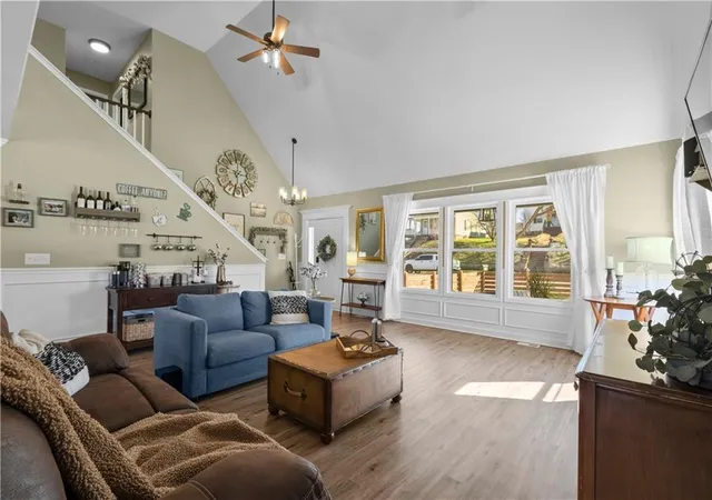 Photo 4 of Single family home for sale at 715 S 4Th St, Atchison, KS 66002 | MLS# 2638983 | Listing updated on 2026-10-10