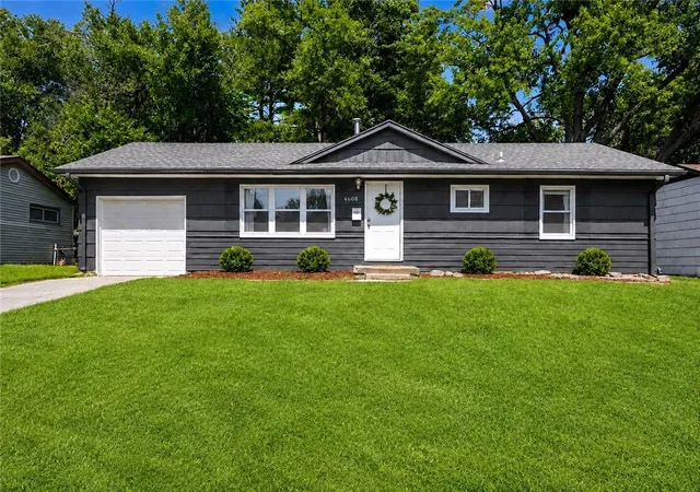 Photo 2 of Single family home for sale at 4608 E 113th Ter, Kansas City, MO 64137 | MLS# 2638987 | Listing updated on 2026-09-04