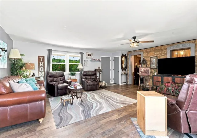 Photo 3 of Single family home for sale at 18676 Logan Rd, Leavenworth, KS 66048 | MLS# 2638992 | Listing updated on 2026-09-03