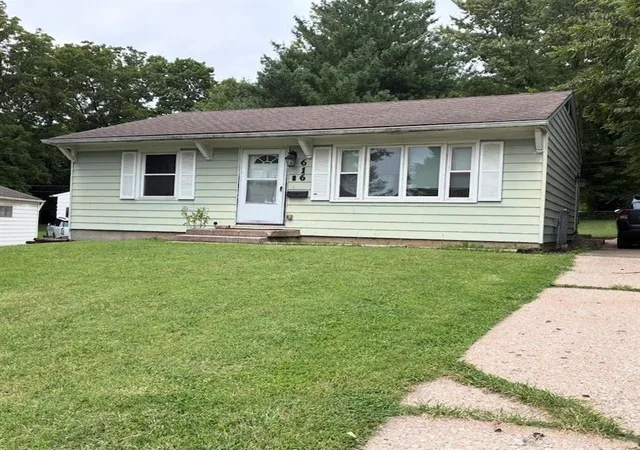 Photo 1 of Sale Pending at 616 N Westwood Ct, Independence, MO 64050 | MLS# 2639011 | Listing updated on 2026-09-13