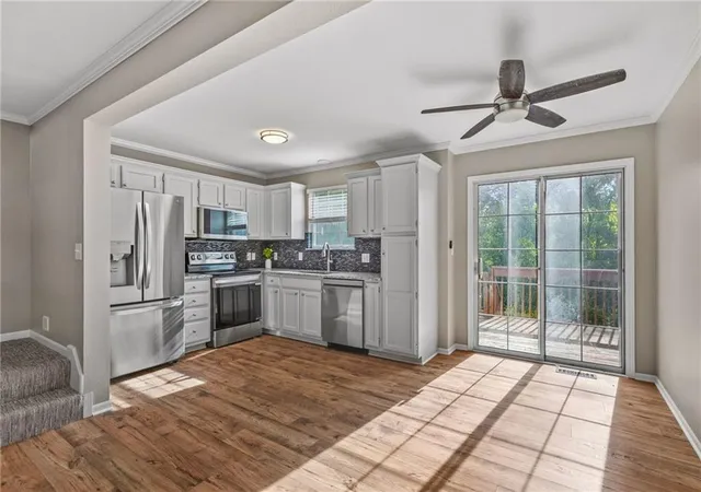 Photo 1 of Condo for sale at 5792 Nw Plantation Cir, Lee's Summit, MO 64064 | MLS# 2639016 | Listing updated on 2026-10-08