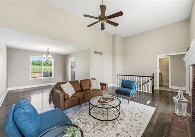 Photo 4 of Single family home for sale at 27290 Stephanie Ln, Weston, MO 64098 | MLS# 2639019 | Listing updated on 2026-10-04