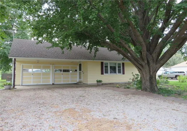Photo 1 of Single family home for sale at 2207 Nw Polk St, Topeka, KS 66608 | MLS# 2639027 | Listing updated on 2026-09-03
