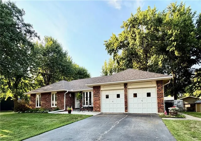 Photo 1 of Single family home for sale at 111 Samphill St, Lawson, MO 64062 | MLS# 2639038 | Listing updated on 2026-09-05