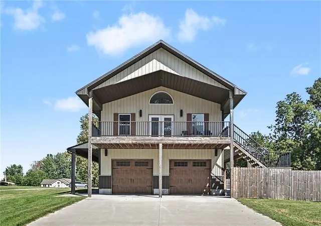 Photo 1 of Single family home for sale at 100 S 2nd Street, King City, MO 64463 | MLS# 2639048 | Listing updated on 2026-10-16
