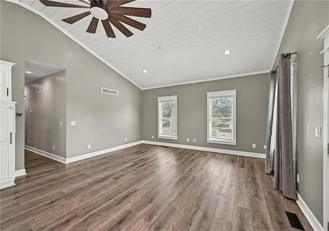 Photo 3 of Single family home for sale at 100 S 2nd Street, King City, MO 64463 | MLS# 2639048 | Listing updated on 2026-10-16