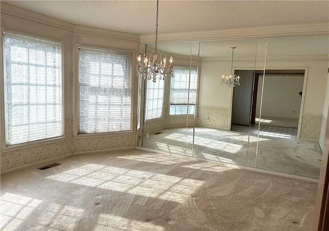 3rd image of 14622 W 81St St, Lenexa, KS 66215 | MLS# 2639056